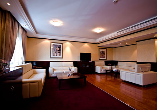 Executive Club Lounge