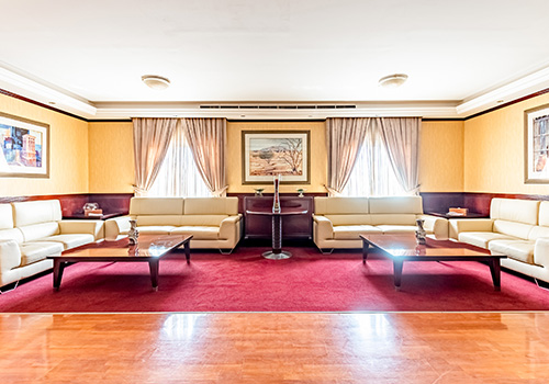 Executive Club Lounge